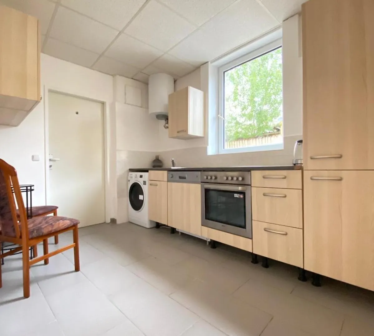 Bright & Spacious 3Br Apt With Direct City Access Βιέννη 0*,